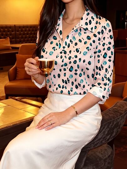 Modelyn French Vintage Pink Leopard Print Leaf Pattern Women's Blouse, Spring/Autumn Fashion V-Neck Lapel Long Sleeve Straight Fit T-Shirt Top, Suitable For Daily Casual Streetwear Outfit Shirt
