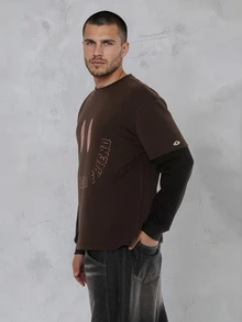 FORM&CHAOS Men's Autumn/Winter Smiling Face Print Oversized Patchwork Contrast Sleeve T-Shirt - Multicolor - View 4