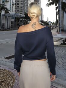 Luzma Cabello Luzma Cabello Apricot Knit Asymmetric Shoulder Long Sleeve Top For Women, Autumn/Winter - Navy Blue - View 2