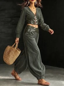 Breezaya Lady's Two Pieces Spring And Autumn Commuting Retro Elegant Olive Green Leather Deep V-Neck Lantern Sleeve Top 3D Rose Button Barrel Leg Long Pants - Dark Green - View 7