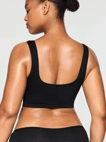 SHAPORA Plus Size Black Zipper Front Sports Bra Crop Top For Women, Medium Stretch Knitted Fabric Tank Top - Black - View 2