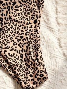 SHEIN Swim 夏季海灘豹紋抹胸高腰比基尼套裝 - 彩色 - 查看 3