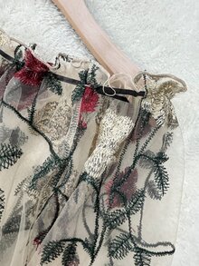 EMERY ROSE Blusa corta con hombros descubiertos, mangas farol y bordado floral de malla transparente de moda para mujer - Multicolor - Ver 4