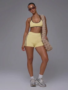 Musera Sport 挖勺領撞色滾邊露背掛脖軟觸感運動內衣上衣，僅上衣，適合運動健身房可愛皮拉提斯健身日常 - 黃色 - 查看 5