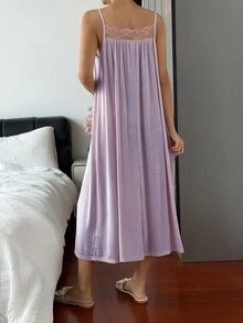 DAZY 蕾絲拼接無袖細肩帶長洋裝 夏季女款睡裙 - 淡紫色 - 查看 2