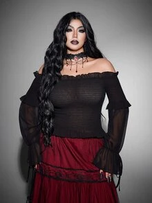Whyspr Atasan Wanita Ukuran Besar Model Goth Halloween Lengan Lonceng Transparan dengan Bahu Tunggal dan Detail Kerut - Hitam - View 8