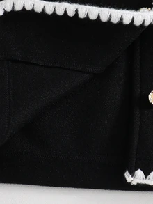 SHEIN Elladie kids Jaket Anak Perempuan Model French Wave dengan Kerah Lebar, Patchwork Seluruh Badan, Manset Putih, Patchwork Bulu Putih, Lembut dan Serbaguna, Cocok untuk Musim Gugur/Dingin. - Hitam dan Putih - View 8