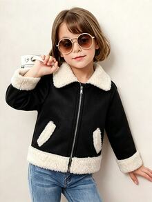 SHEIN Elladie kids 女童 Madeline 風格黑色麂皮與羊羔絨複合夾克，柔軟麂皮與羊羔絨複合材質，細緻保暖，領口、下擺與袖口飾有奶油色羊羔絨，融合復古與甜酷時尚的俏皮設計，黑色複合夾克 1 件，秋冬款 - 彩色 - 查看 10