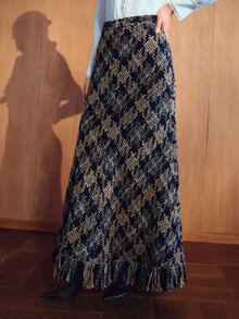 MOTF PREMIUM ROK PANJANG WANITA ELEGAN BERMOTIF KOTAK-KOTAK DENGAN HIASAN RUMBAI DI BAGIAN BAWAH - MultiWarna - View 6