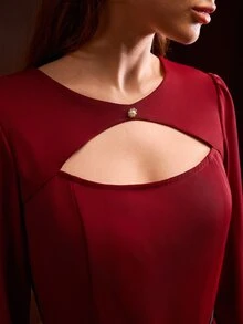 MOTF PREMIUM ELEGANT ELEGANT YOUNG LADY COMMUTER MID-LENGTH DRESS - Burgundy - View 2