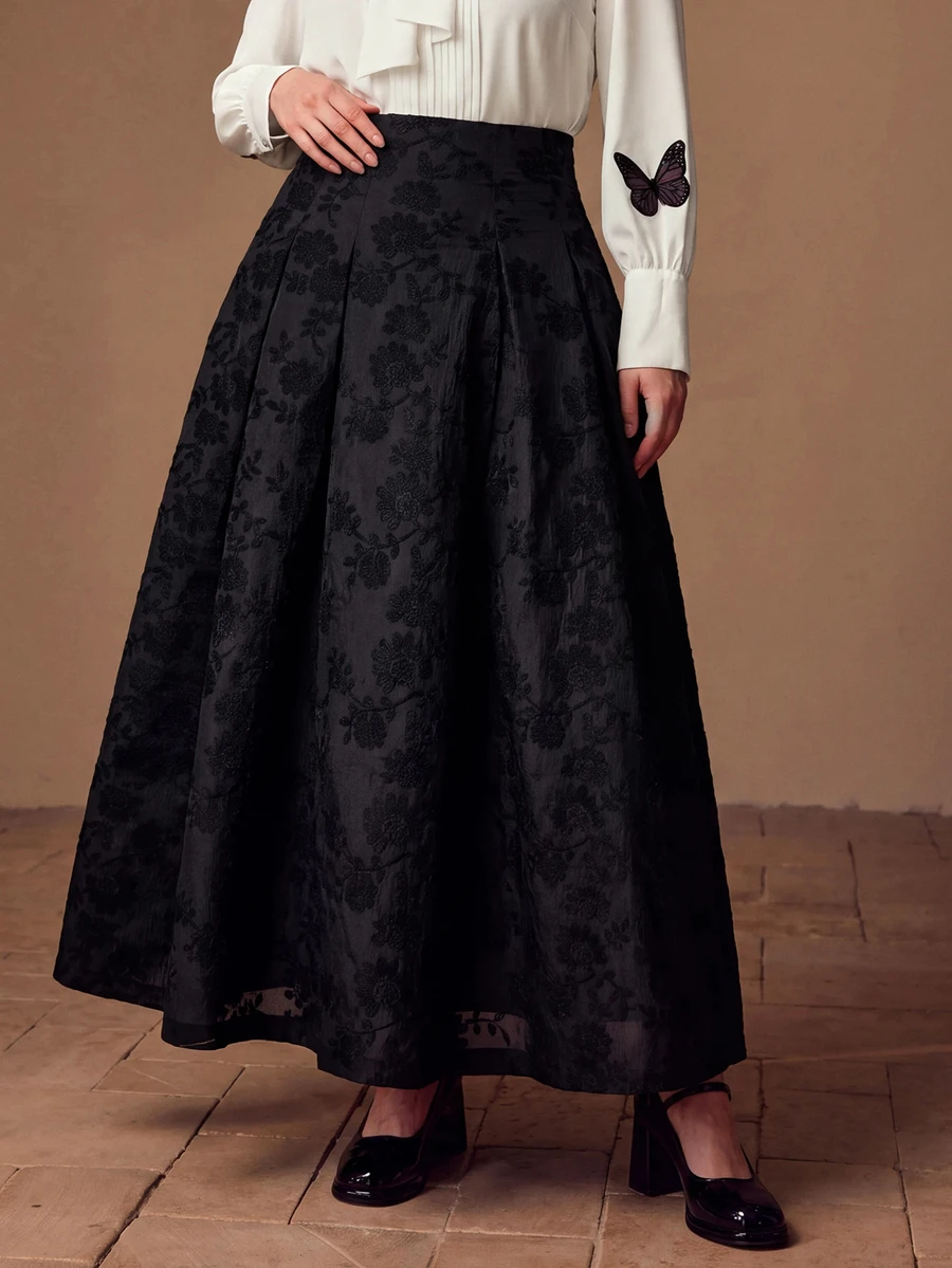 MOTF PREMIUM PLUS SIZE WOMEN'S FOLD PLEATED EMBROIDERED SKIRT - Black - View 2