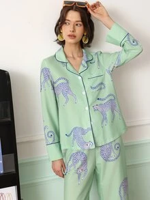 Chillnights Young Fashion Vibrant Fun Minimalist Leopard Print Lapel Front-Open Women's Pajama Set - Green - View 5
