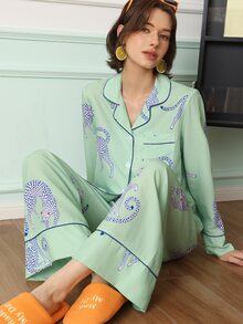 Chillnights Young Fashion Vibrant Fun Minimalist Leopard Print Lapel Front-Open Women's Pajama Set - Green - View 1