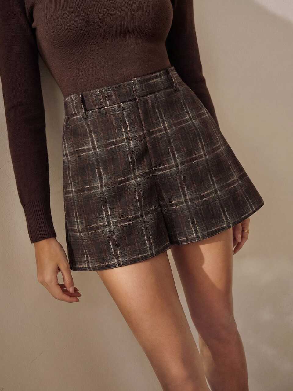 Autumn Elegant Commute Outfit, Vintage Plaid High Waist A-Line Slimming Brown Shorts For Women, Suitable For Commute, Date, Daily Wear