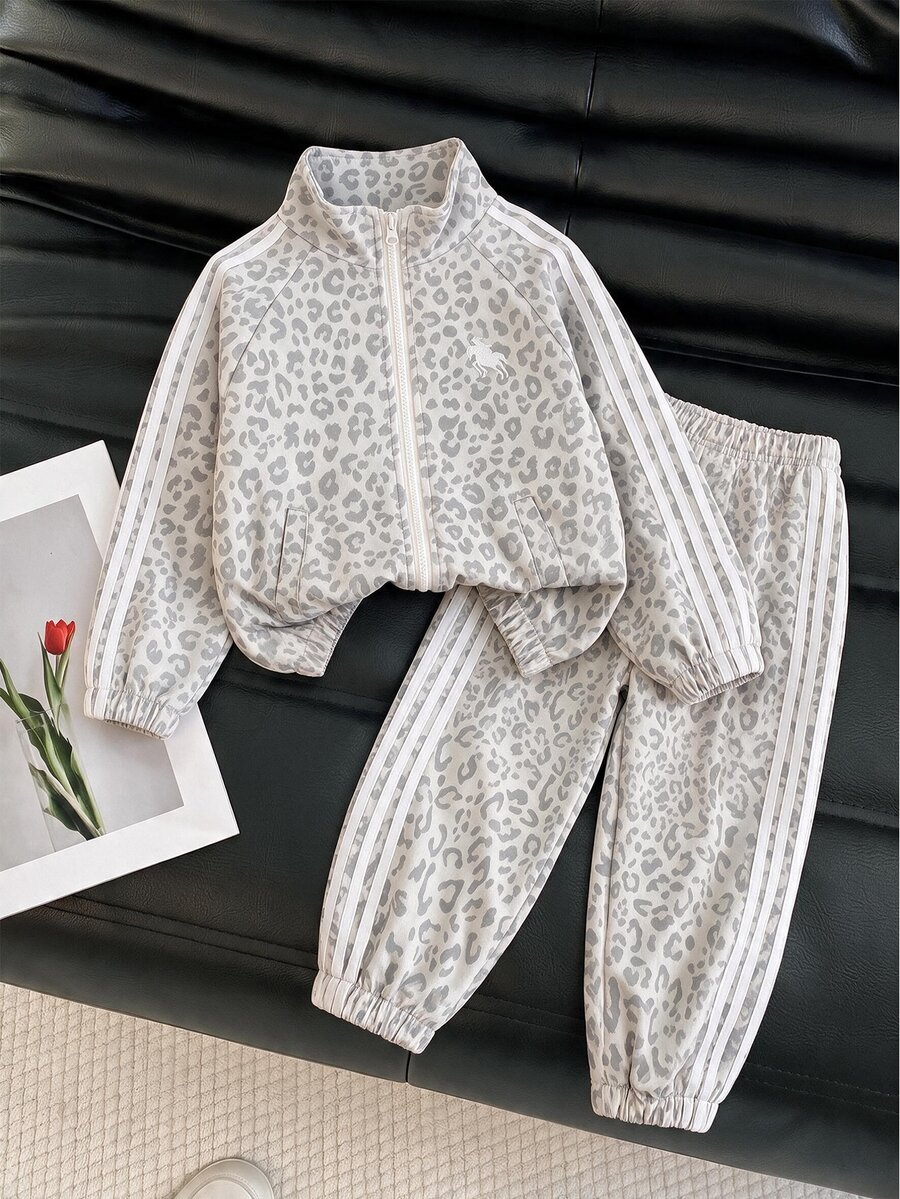 SHEIN Genkimix Kids 少女豹紋立領拉鍊外套兩件套,羅紋袖口與下擺,附長褲,適合上學、外出、拍照,秋冬穿著 - 灰色 - 查看 1