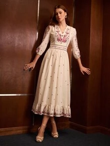 MOTF PREMIUM GAUN PANJANG WANITA ELEGAN DENGAN MOTIF BUNGA DAN HIASAN RENDA PATCHWORK - Berwarna merah muda - View 5