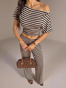 SHEIN Tall Setelan Atasan Lengan Pendek Bergaris Cokelat Kopi dengan Bahu Asimetris dan Celana Pendek Pinggang Rendah untuk Wanita Tinggi - Coffee Brown - View 3