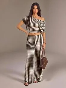 SHEIN Tall Setelan Atasan Lengan Pendek Bergaris Cokelat Kopi dengan Bahu Asimetris dan Celana Pendek Pinggang Rendah untuk Wanita Tinggi - Coffee Brown - View 1