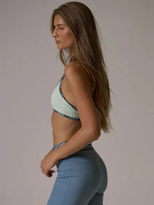 Musera Sport Striped Print Contrast Edge Scoop Front Active Sports Bra Fall Winter Autumn Gym Pilates Fitness Daily Casual - Mint Green - View 4