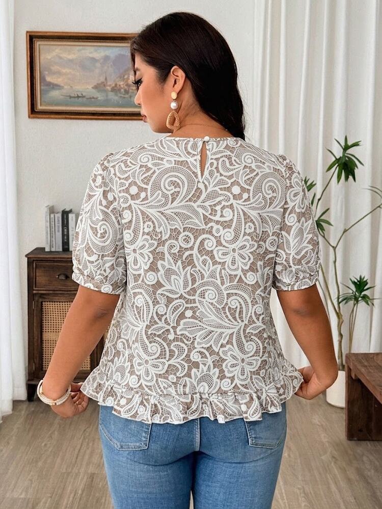 Weeklong Áo blouse nữ size lớn cổ tròn màu trắng họa tiết rỗng kiểu ren, tay ngắn, phong cách thời trang thoải mái cho đi chơi, du lịch, đi làm, mùa xuân/hè - Màu be - Xem 2