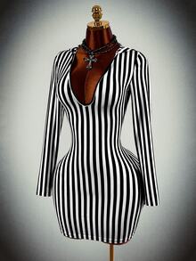 Amplova Striped Print Plunging Neck Bodycon Dress - Black and White - View 3