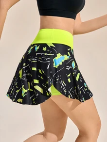 Exploreva Exploreva Contrast Color Waistband Printed Sports Skirt Shorts - Multicolor - View 6