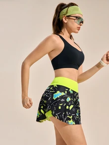 Exploreva Exploreva Contrast Color Waistband Printed Sports Skirt Shorts - Multicolor - View 9