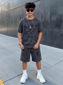 SHEIN Kids 2pcs Teen Boy Casual Comfortable Minimalist Round Neck Short Sleeve T-Shirt And Shorts Set Suitable For Birthday Parties, Evening Parties, Performances, Weddings, Baptisms, Opening Ceremonies Daily Suitable For Daily Use Suitable For School Suitable For Travel Suitable For Sports Suitable For Spring And Summer Outfits - Grey - View 4