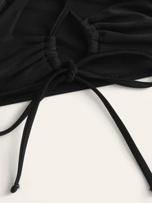 Swim Basics Top bikini halter de espalda con cordón - Negro - Ver 7