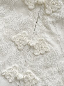 Soleia Jaket Wanita Lembut Jacquard dengan Kancing Katak dan Patchwork Mewah, Musim Gugur/Musim Dingin, Acara Homecoming - Putih - View 4