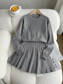 SHEIN Tween Girl) Fashionable Cute Knit Set, Hand-Embroidered Bow Knit Sweater Top + Pleated Knit Skirt Autumn Fall Pullover - Grey - View 2
