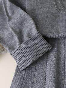 SHEIN Tween Girl) Fashionable Cute Knit Set, Hand-Embroidered Bow Knit Sweater Top + Pleated Knit Skirt Autumn Fall Pullover - Grey - View 11