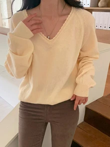 DAZY Solid Color Loose V-Neck Long Sleeve Casual Vacation Spring Autumn Knit Sweater For Women - Yellow - View 10