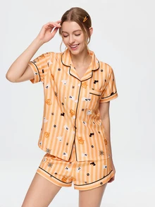 Bonmuse Pyjamasset för kvinnor med Halloween-pumpamönster, kortärmad topp och shorts i bubblig crinkle-stil - Orange - Visa 8
