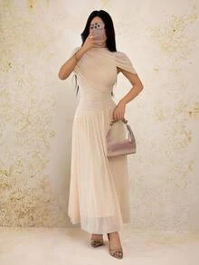 SHEIN PETITE Solid Beige Round Neck Short Sleeve Fitted Ruched Flared Elegant Dress - Suitable For Weddings, Formal Dinners, Dates And Guest Attire - Apricot - View 6