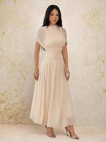 SHEIN PETITE Solid Beige Round Neck Short Sleeve Fitted Ruched Flared Elegant Dress - Suitable For Weddings, Formal Dinners, Dates And Guest Attire - Apricot - View 3