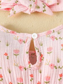 SHEIN قطعتان من ملابس الرومبير ذات الأكمام الطويلة بطبعة زهور للبنات حديثات الولادة، بدلة جمبسوت مزينة بحافة كشكشة حلوة وفيونكة مع عصابة رأس مطابقة جميلة، ملابس لطيفة - وردي فاتح - مشاهدة 5