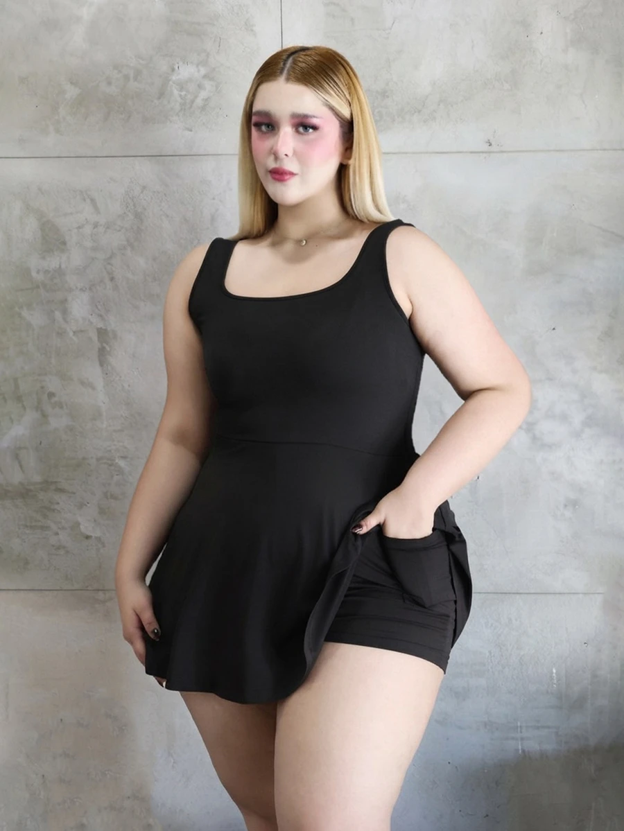 CHERRY TINTT SELECTION Plus Size Women's Sleeveless Romper, Solid Color Pockets,One Piece Outfit - Black - View 1