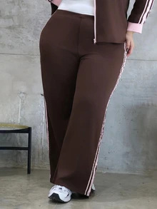 CHERRY TINTT SELECTION 大尺碼休閒運動風棕色織帶兩件套 女款運動服套裝 棕色休閒兩件套 女士套裝 - 棕色 - 查看 4