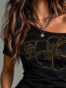 IslaSuriya 女款 T-shirt，不對稱肩短袖修身剪裁，優雅休閒街頭風，適合日常穿著、外出與約會，黑色與金色 - 彩色 - 查看 3