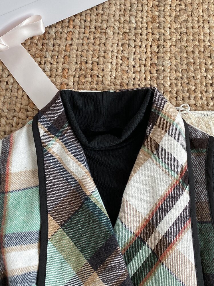 SHEIN 3pcs/Set Girls British Academy Style Colorblock Plaid Tie Collar Vest Jacket With High Neck Long Sleeve Top And Slim Fit Long Pants, Fleece - Multicolor - View 3