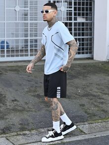 Devon Thys 男士夏季短袖休闲运动套装（2件套），圆领T恤+短裤 - 藍色 - 查看 3