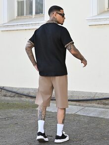 Devon Thys 男士针织提花纯色纹理罗纹领口和袖口 Polo 衫 - 黑色 - 查看 4