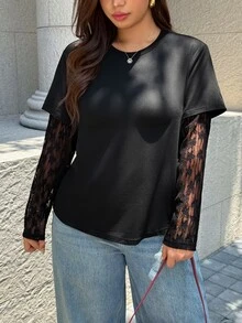 Easura Plus Size Round Neck Contrast Lace Casual T-Shirt - Black - View 6