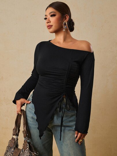Travachic Top en tricot noir à col asymétrique et manches longues pour femmes grandes tailles, avec manches évasées à cordon de serrage froncé, sous-couche automne-hiver pour vacances