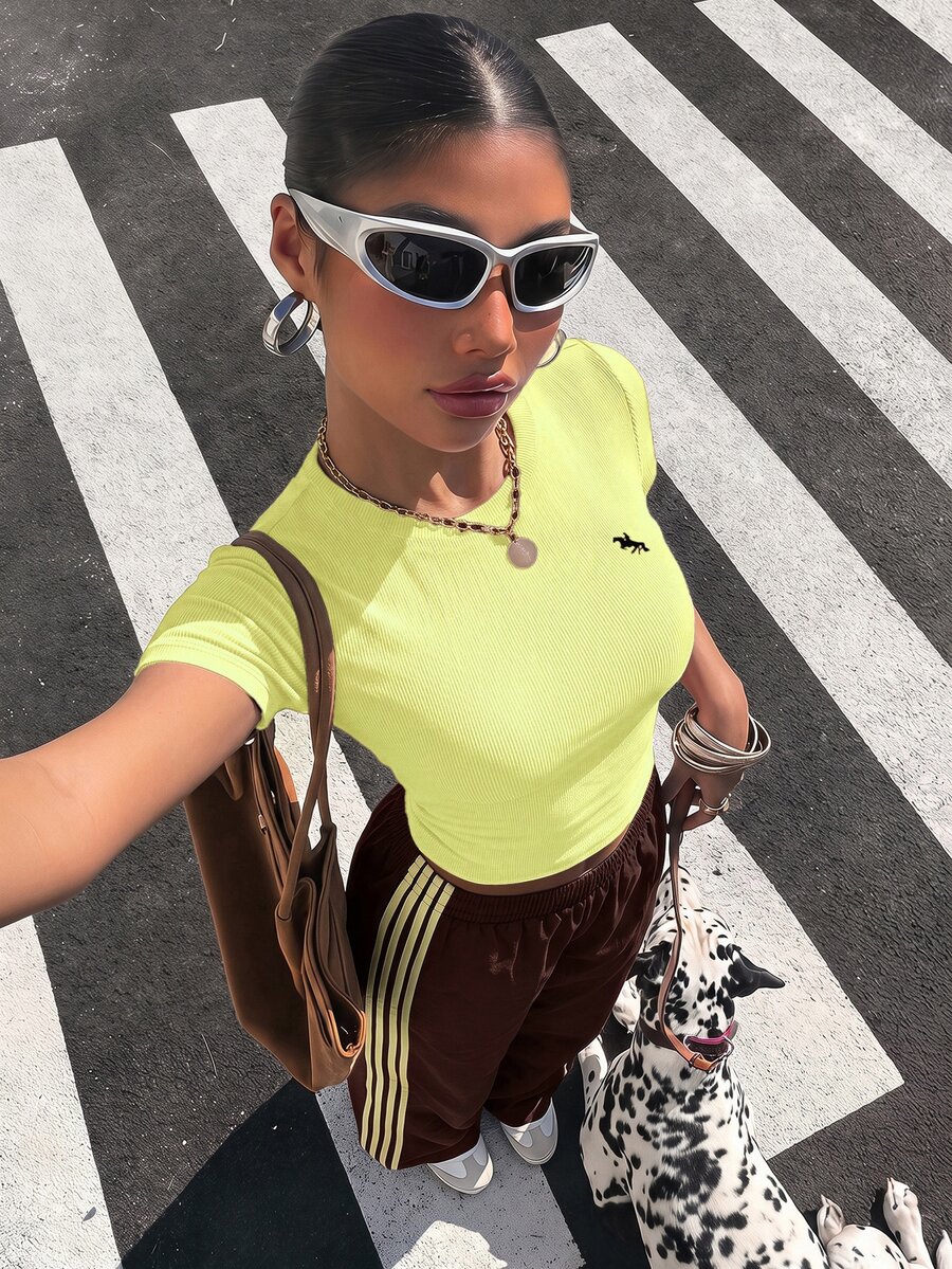 Muchica Horse Pattern Short Sleeve Tee Light Green Shades Of Brown Side ...