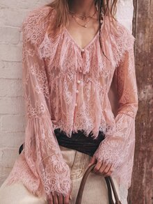 SHEIN 波希米亞浪漫休閒純粉色V領荷葉邊鈕扣長袖蕾絲上衣，女款秋季穿搭，鄉村音樂會與節慶造型 - 粉色 - 查看 7
