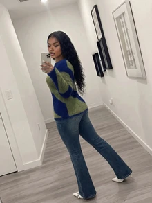Slaydiva Women Abstract Color Block Fuzzy Knit Sweater Flare Sleeve Mohair Pullover Green And Blue Top Y2K Casual Street Grunge Avant Garde Fall Winter - Navy Blue - View 5