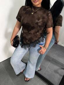Firerie 休閒浪漫花卉印花大尺碼短袖蕾絲咖啡棕色T恤，適合夏季、音樂節 - 彩色 - 查看 4