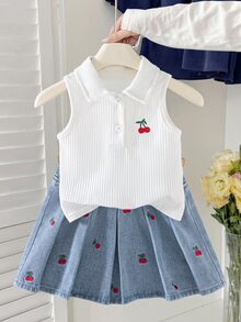 Genkimix Kids 两件套女童樱桃刺绣无袖polo衫和牛仔裙，夏季新款可爱休闲风，柔软罗纹polo衫搭配浅蓝色水洗樱桃刺绣A字牛仔裙，高腰弹力设计，适合儿童节、夏季、海滩周末、日常穿着、派对等场合。 - 白色 - 查看 7